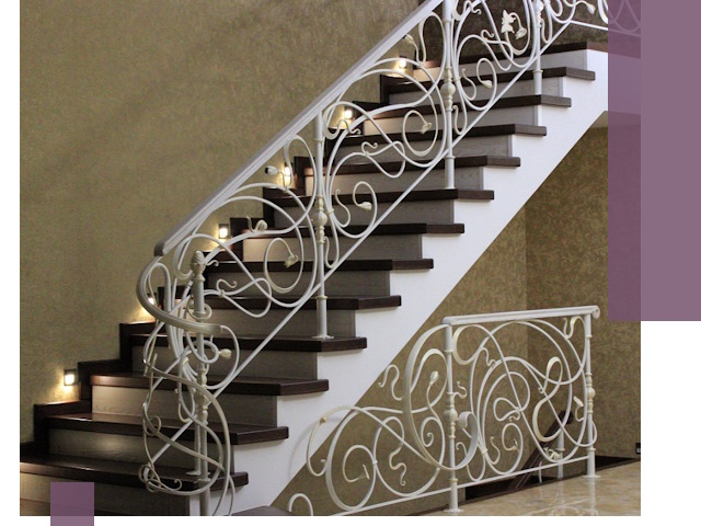 Кованые лестницы под ключ в Евпатории — изготовление и монтаж