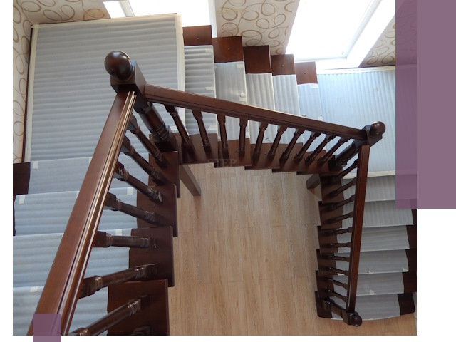 П-образные лестницы под ключ в Евпатории — изготовление и монтаж