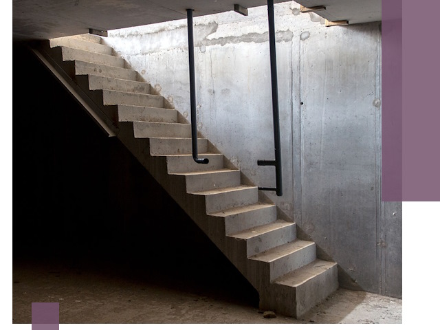Изготовление и монтаж лестниц в подвале в Евпатории