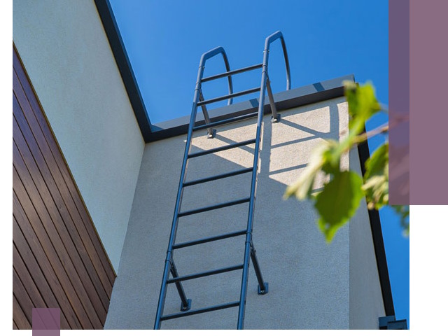 Лестницы на крышу в Евпатории — изготовление, монтаж, демонтаж