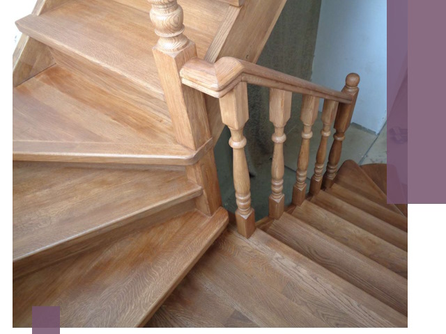 Дубовые лестницы под ключ в Евпатории: изготовление и монтаж