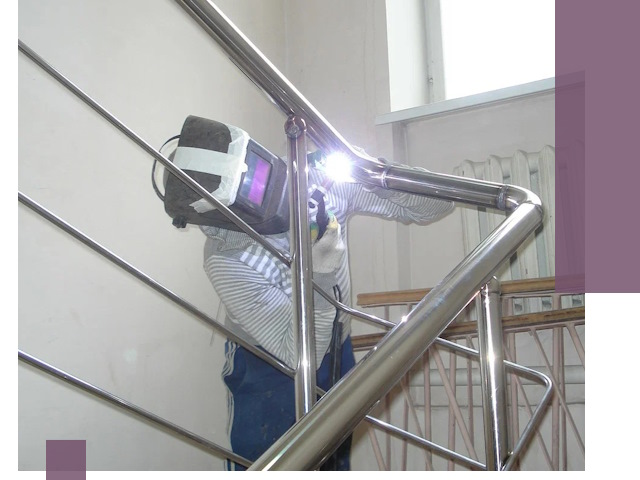 Монтаж перил и ограждений качественно в Евпатории