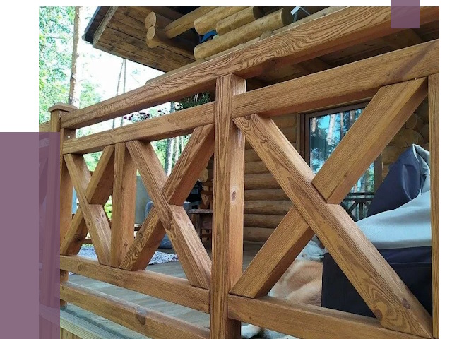 Деревянные перила под ключ в Евпатории от 7900 руб. 