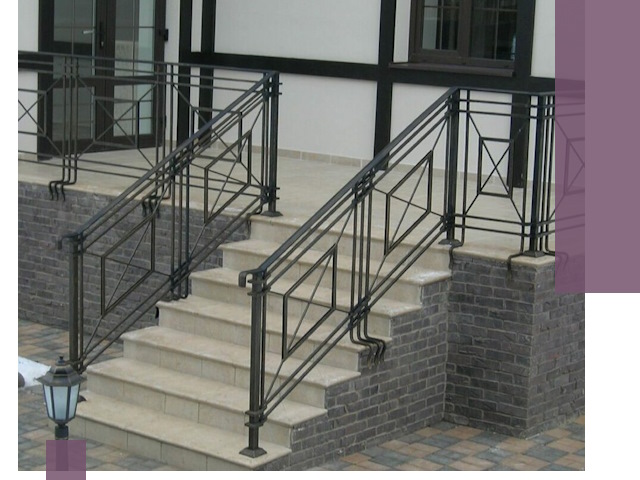 Перила для крыльца в Евпатории — монтаж, изготовление и установка