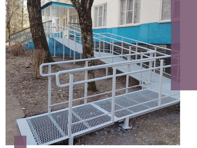 Пандусы под ключ в Евпатории: изготовление, монтаж и демонтаж