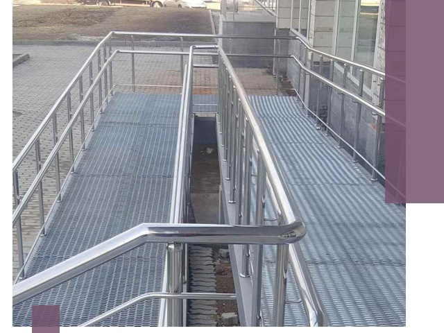 Монтаж пандусов любой сложности в Евпатории за короткие сроки