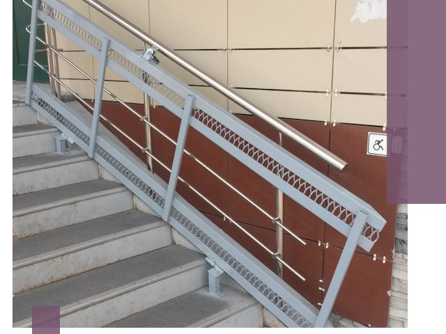 Изготовление откидных пандусов под ключ в Евпатории