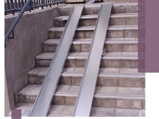 Демонтаж откидных пандусов профессионально в Евпатории