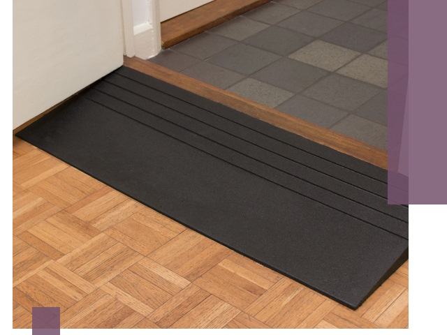 Резиновые пандусы для доступа и безопасности в Евпатории