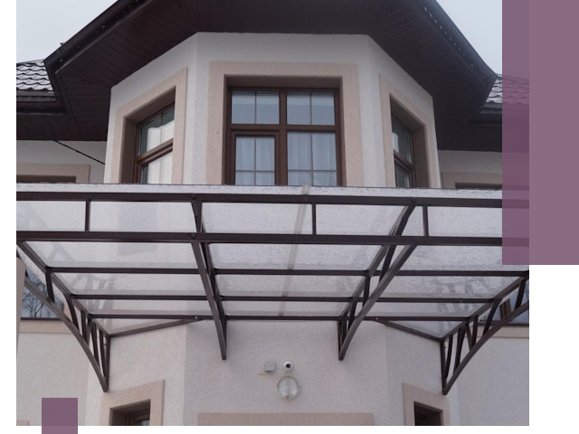 Козырьки из поликарбоната под ключ в Евпатории