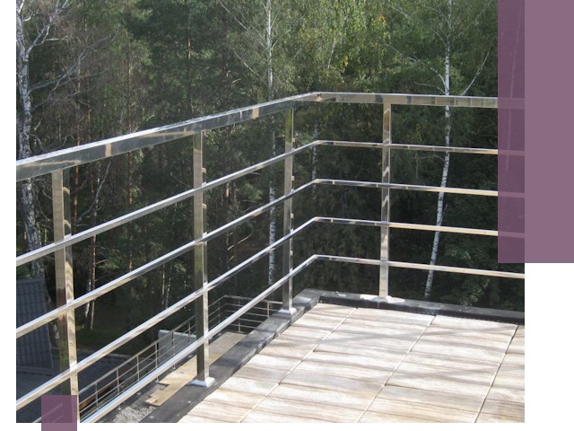 Парапеты из нержавеющей стали в Евпатории — изготовление и монтаж