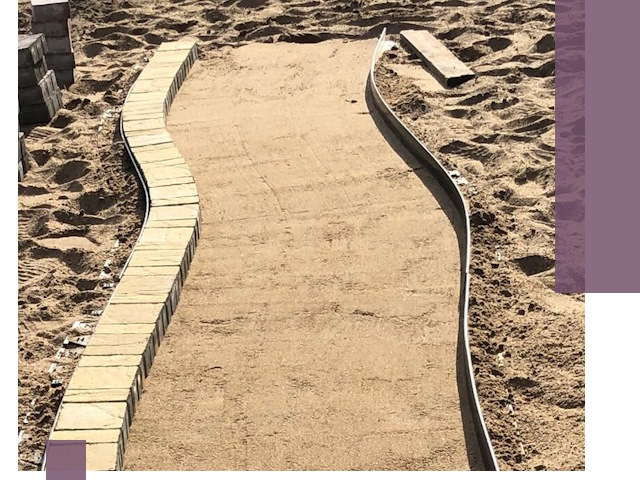 Металлические бордюры для тротуаров в Евпатории — прочные и долговечные