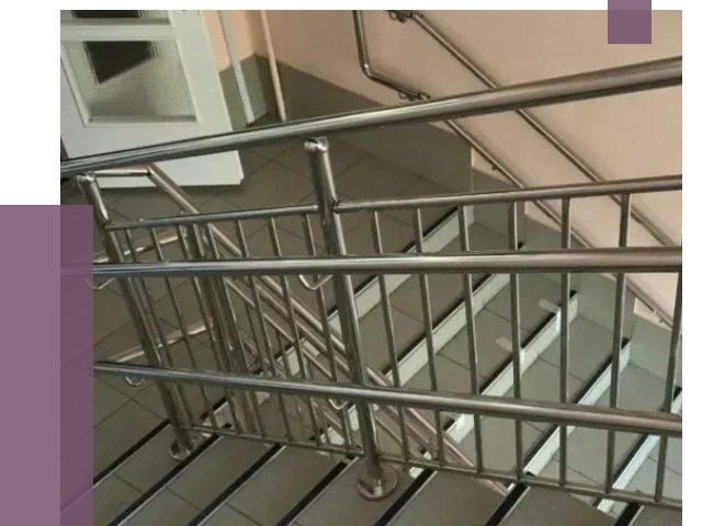 Демонтаж поручней из нержавейки в Евпатории от 3687 руб.